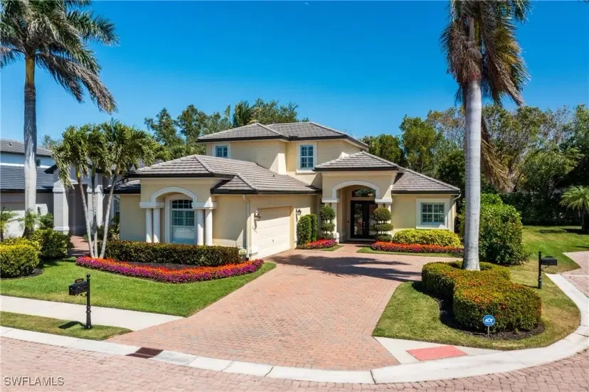 Picture of 6849 Il Regalo Cir, Naples FL 34109