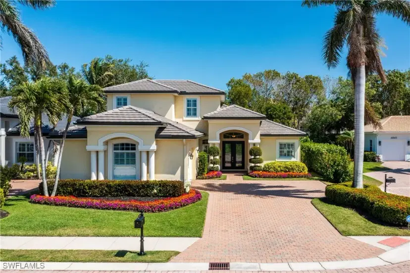 Picture of 6849 Il Regalo Cir, Naples FL 34109