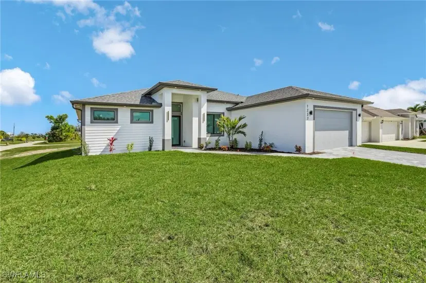 Picture of 1237 NW 25Th Pl, Cape Coral FL 33993