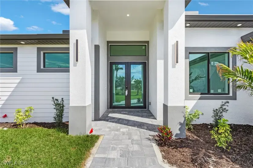 Picture of 1237 NW 25Th Pl, Cape Coral FL 33993