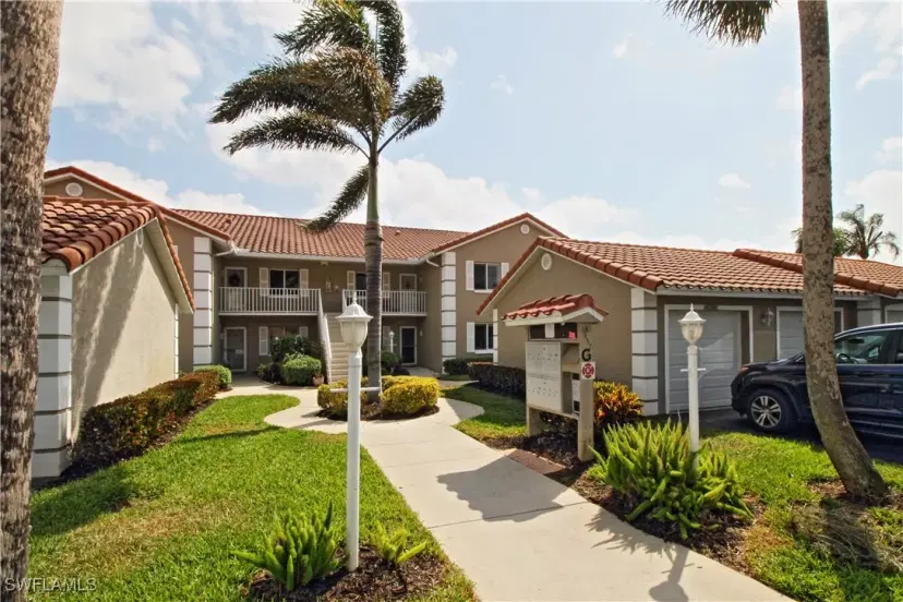Picture of 5857 Cobblestone Ln G105, Naples FL 34112