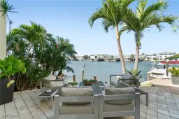 Picture of 800 River Point Dr 212, Naples, FL 34102