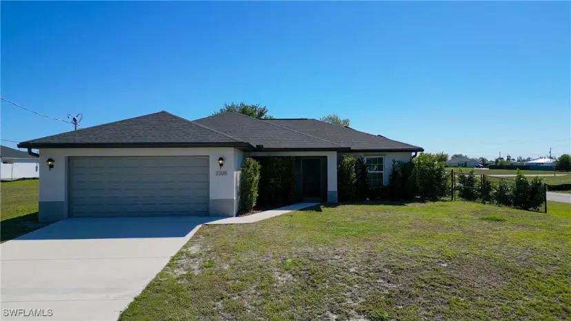 Picture of 2205 NW 8Th Pl, Cape Coral FL 33993