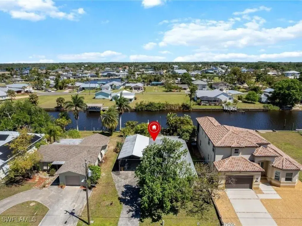 Picture of 2032 Bahama Ave, Fort Myers, FL 33905