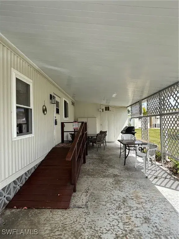 Picture of 207 Harvest Ln, North Fort Myers FL 33917