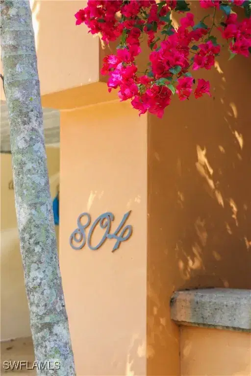 Picture of 645 Via Mezner 804, Naples, FL 34108