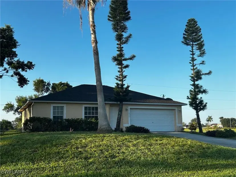 Picture of 1926 NE 15Th Ln, Cape Coral FL 33909