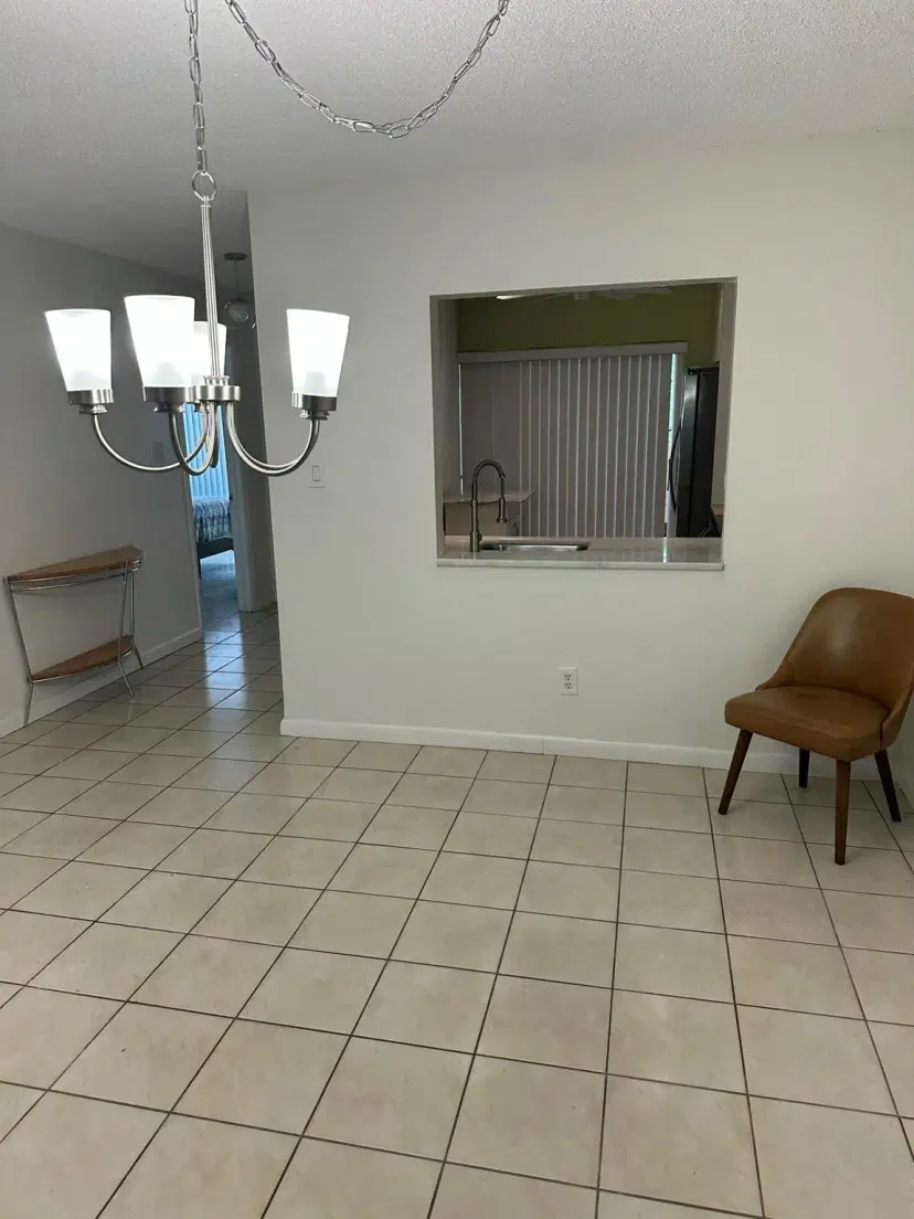 Picture of 9428 NW 65Th Street C4, Tamarac FL 33321
