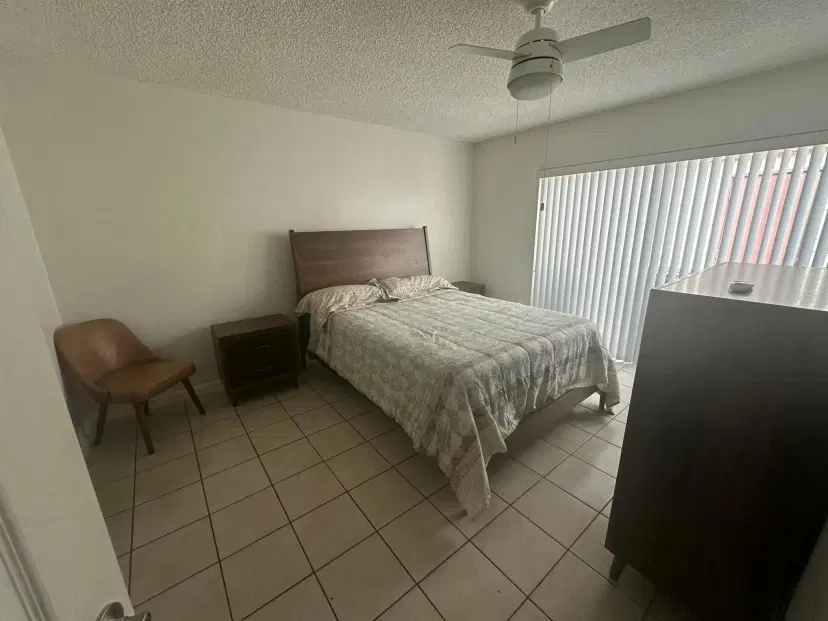 Picture of 9428 NW 65Th Street C4, Tamarac FL 33321