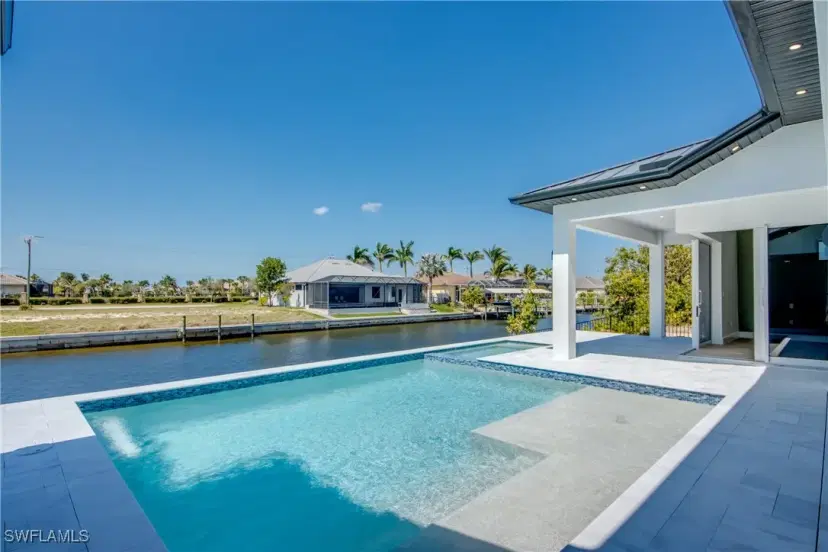 Picture of 816 NW 39Th Ave, Cape Coral, FL 33993