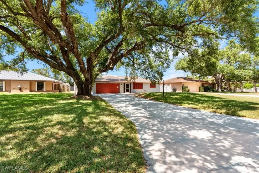 Picture of 5057 Lexington Blvd, Fort Myers FL 33919