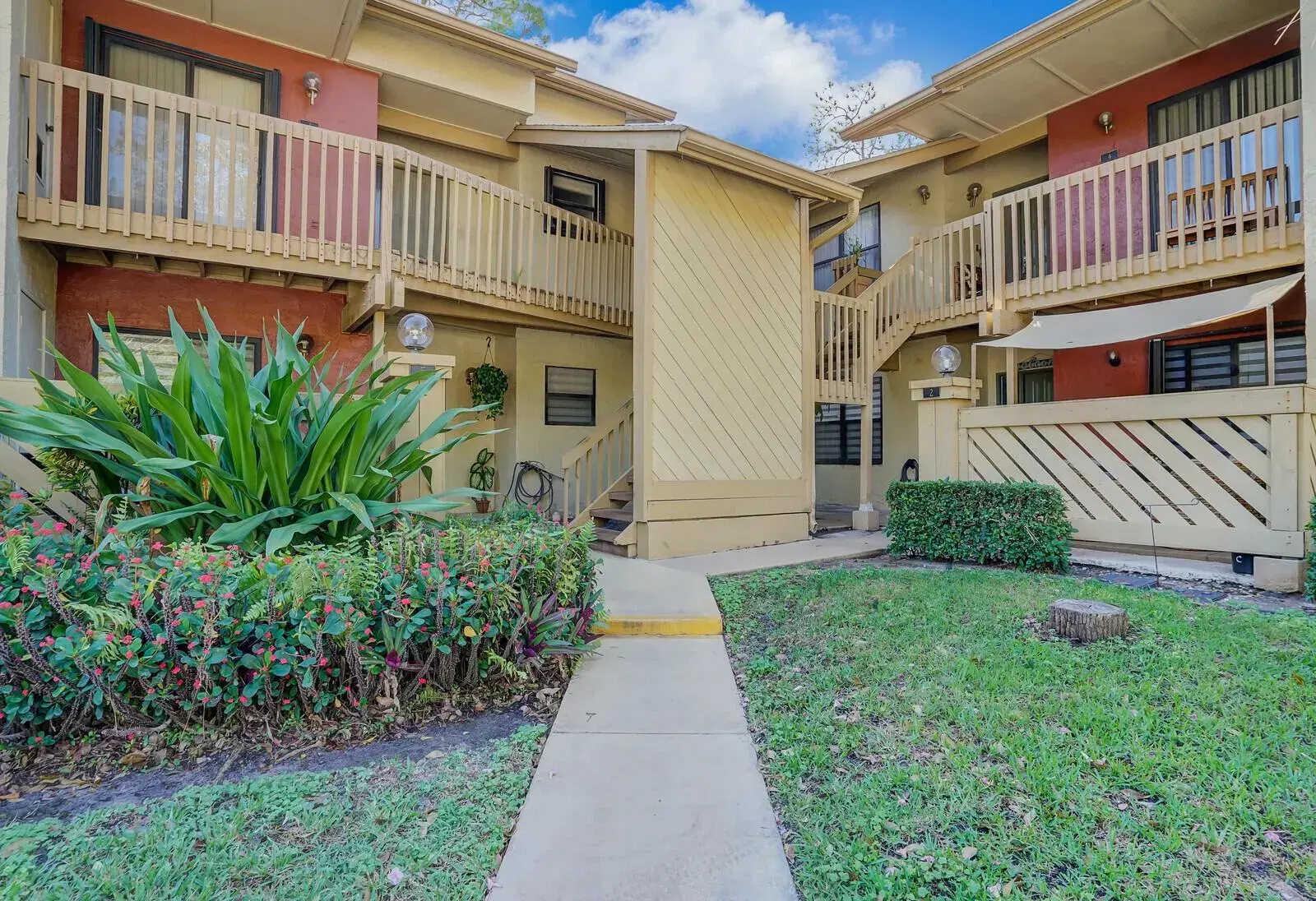 Picture of 13035 Albright Court 5, Wellington, FL 33414