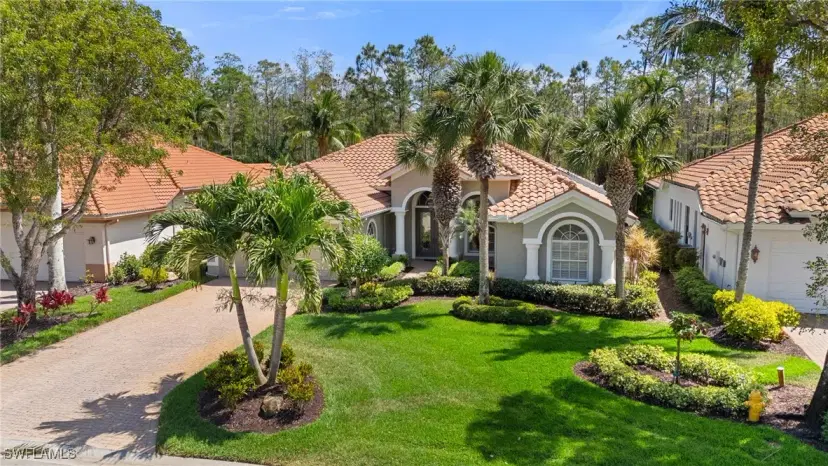 Picture of 2874 Lone Pine Ln, Naples FL 34119
