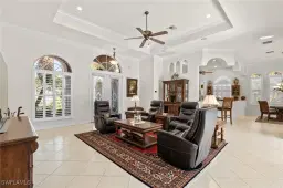 Picture of 2874 Lone Pine Ln, Naples, FL 34119