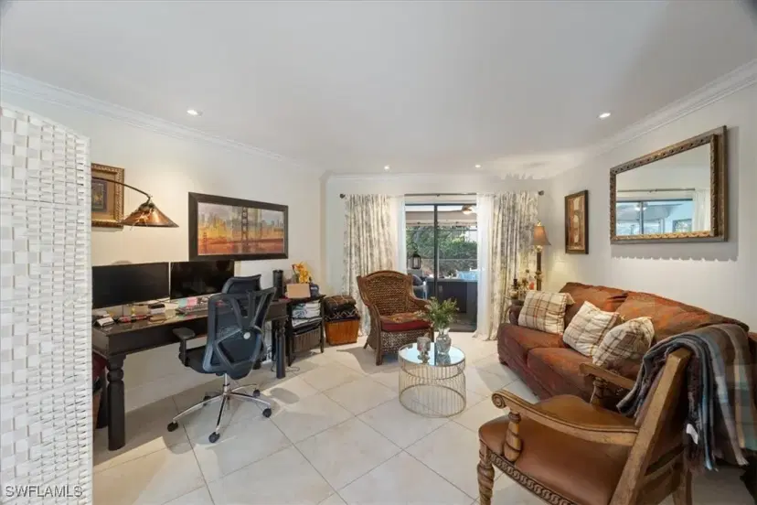 Picture of 19 Winewood Ct, Fort Myers FL 33919