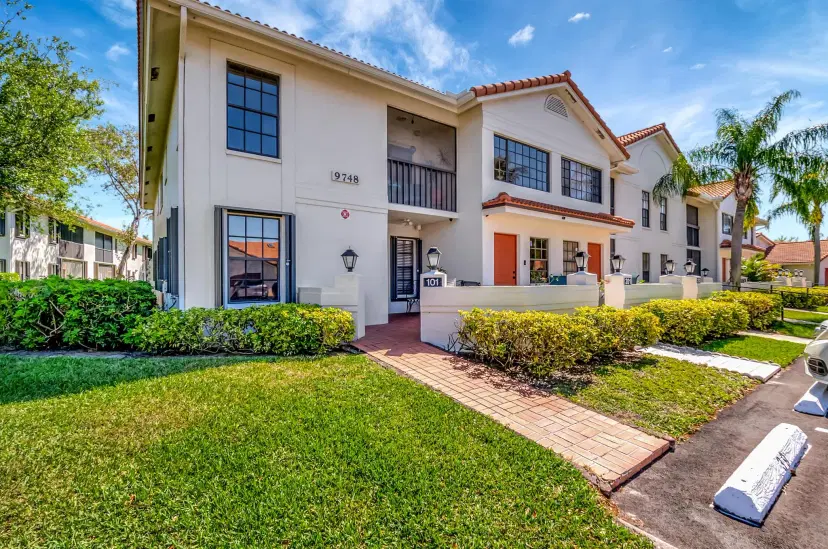 Picture of 9748 Pavarotti Terrace 201, Boynton Beach FL 33437