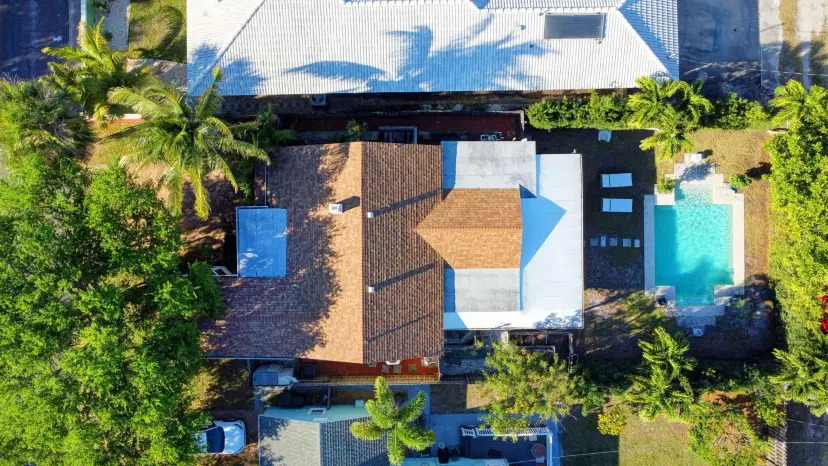Picture of 528 N Palmway, Lake Worth Beach FL 33460
