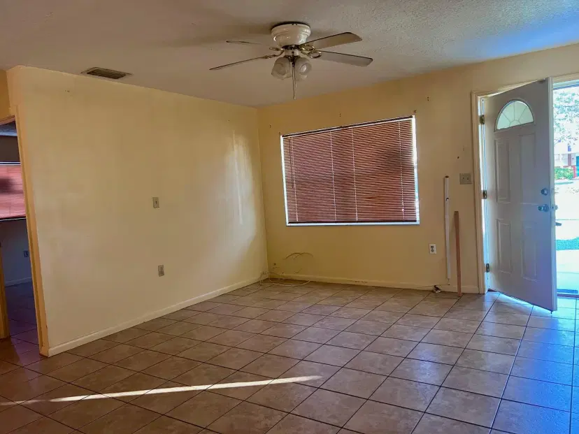 Picture of 2203 Avenue Q, Fort Pierce FL 34950