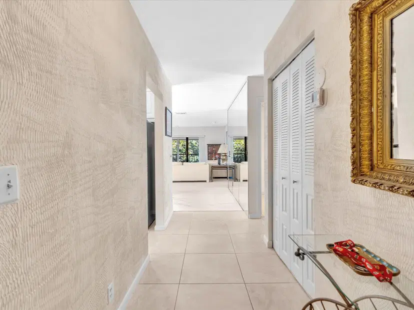 Picture of 21691 Tall Palm Circle 3B, Boca Raton FL 33433