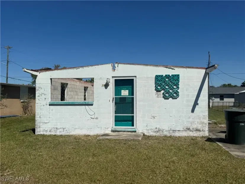 Picture of 2909 Saint Charles St, Fort Myers FL 33916