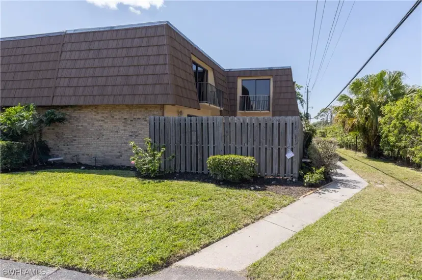 Picture of 1653 Park Meadows Dr 3, Fort Myers FL 33907