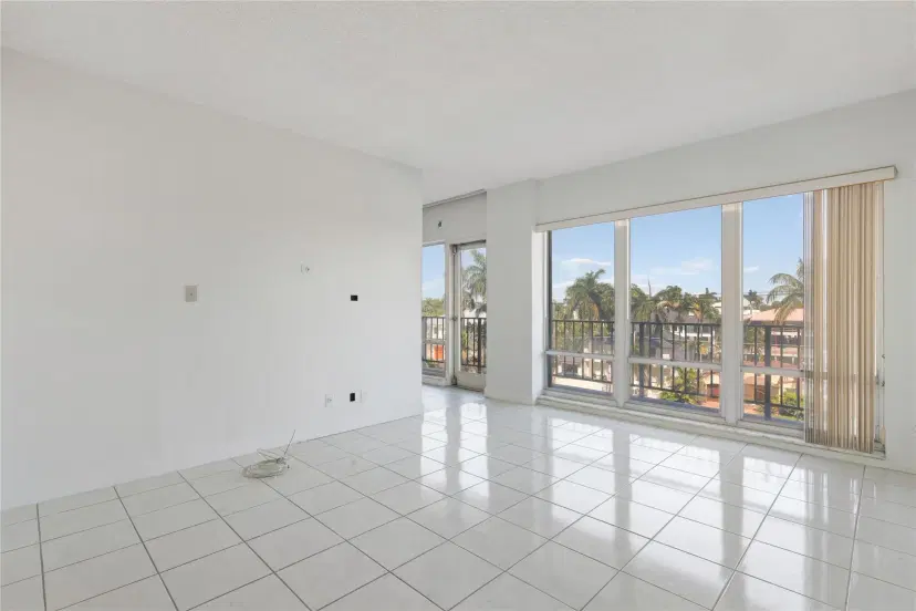 Picture of 2500 E Las Olas Blvd 406, Fort Lauderdale FL 33301