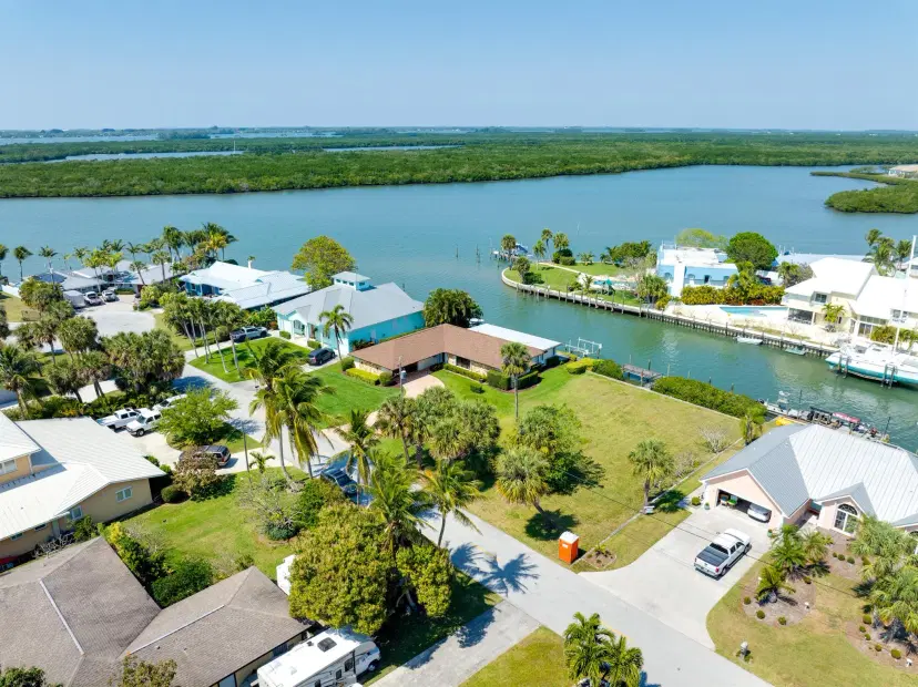 Picture of 272 Bermuda Beach Drive, Fort Pierce FL 34949