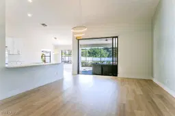 Picture of 662 Lambton Ln, Naples, FL 34104