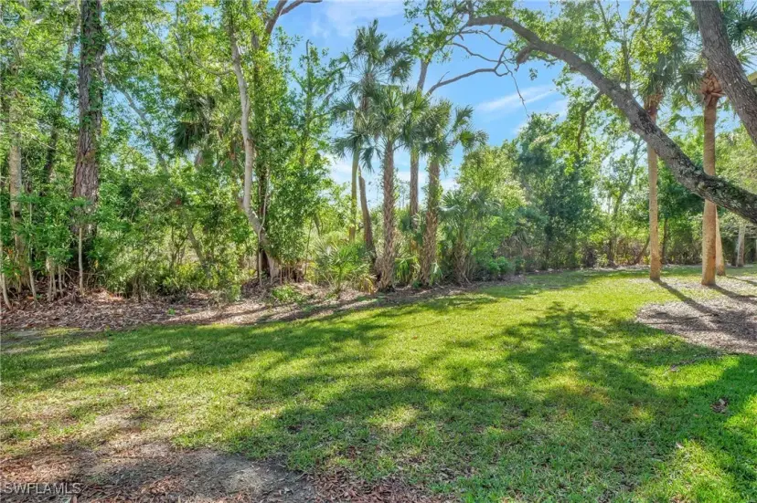 Picture of 616 Wiggins Bay Dr 616, Naples FL 34110