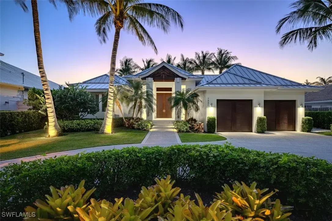 Picture of 1880 Sandpiper St, Naples, FL 34102