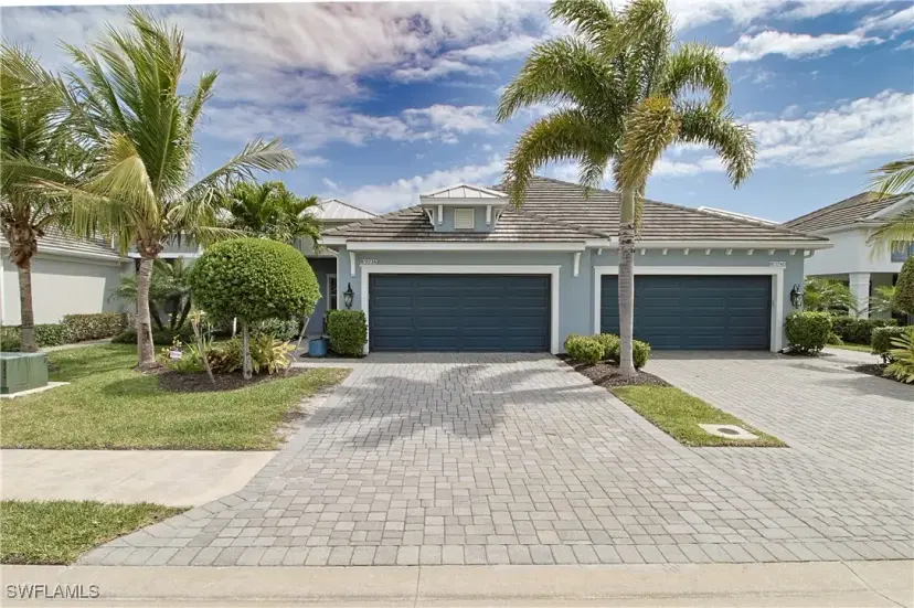 Picture of 11736 Solano Dr, Fort Myers FL 33966