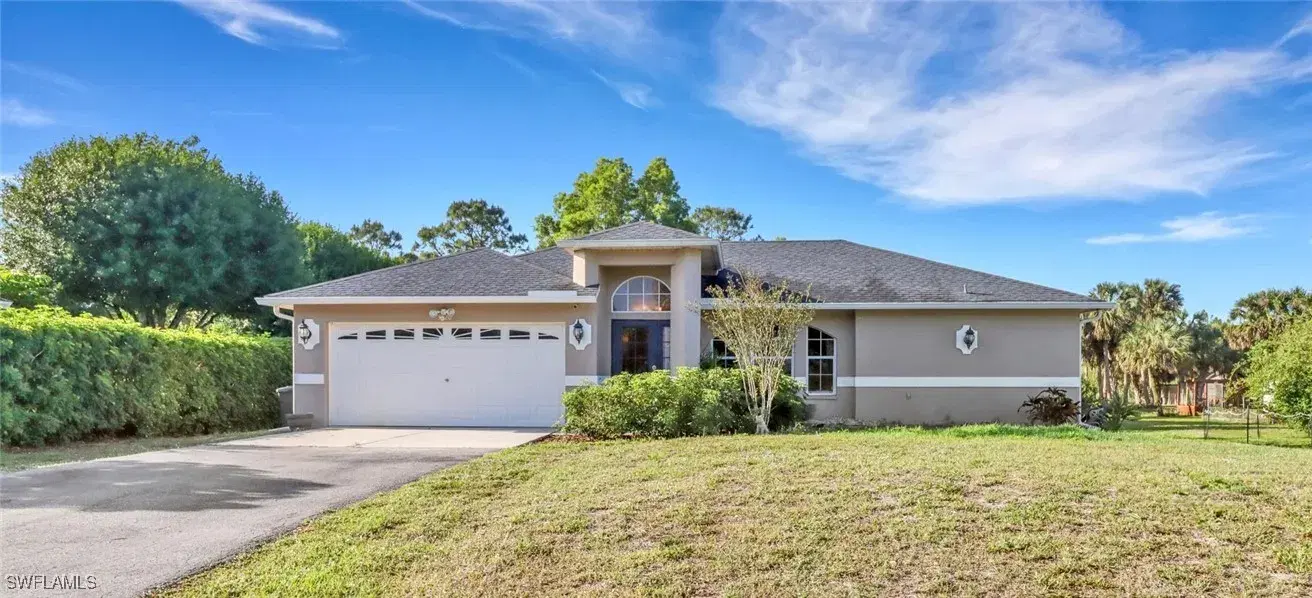 Picture of 3520 20Th Ave Ne, Naples, FL 34120