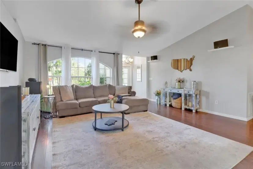 Picture of 3520 20Th Ave Ne, Naples FL 34120
