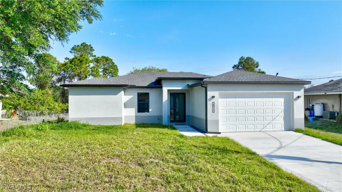 Picture of 2810 64Th St W, Lehigh Acres, FL 33971