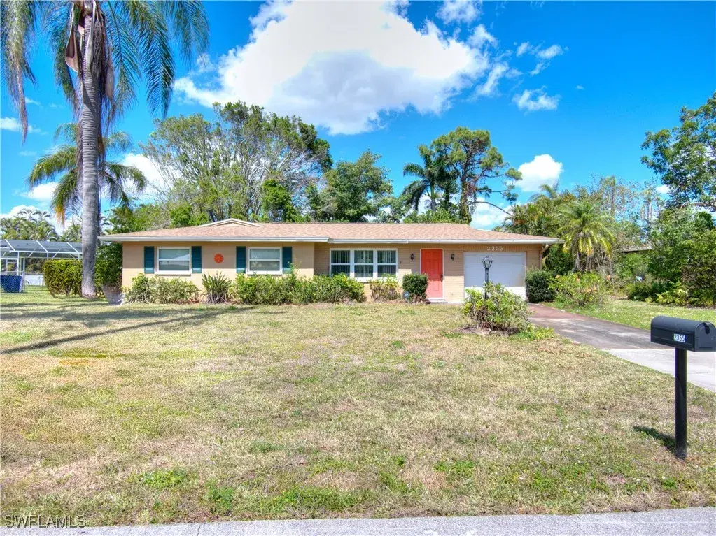 Picture of 2355 La Salle Ave, Fort Myers, FL 33907