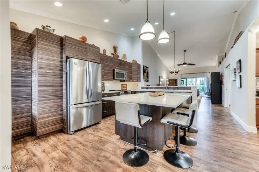 Picture of 6113 Thresher Dr 202, Naples FL 34112
