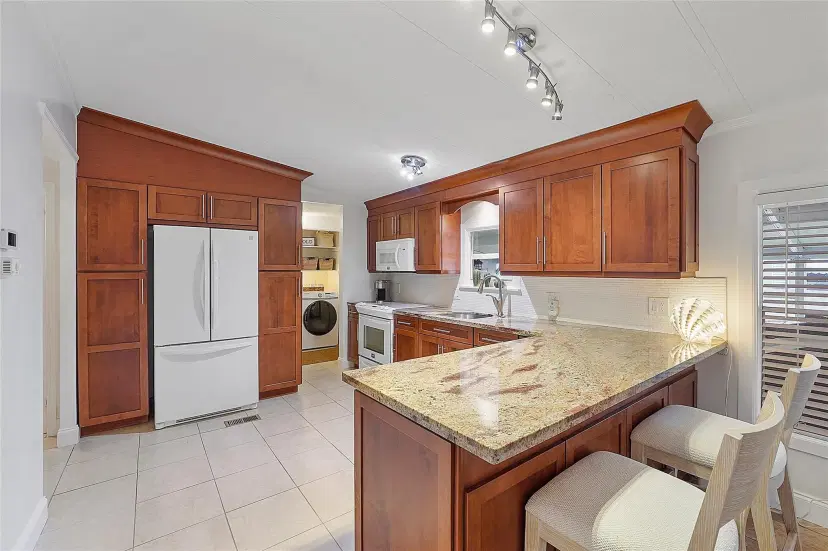 Picture of 5311 SW 30Th Ave, Dania Beach FL 33312