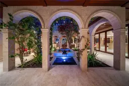 Picture of 2233 Forrest Ln, Naples, FL 34102