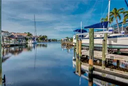 Picture of 4924 SW 11Th Ct, Cape Coral, FL 33914