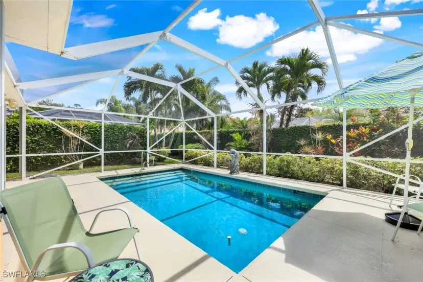 Picture of 4221 Saint George Ln, Naples FL 34119