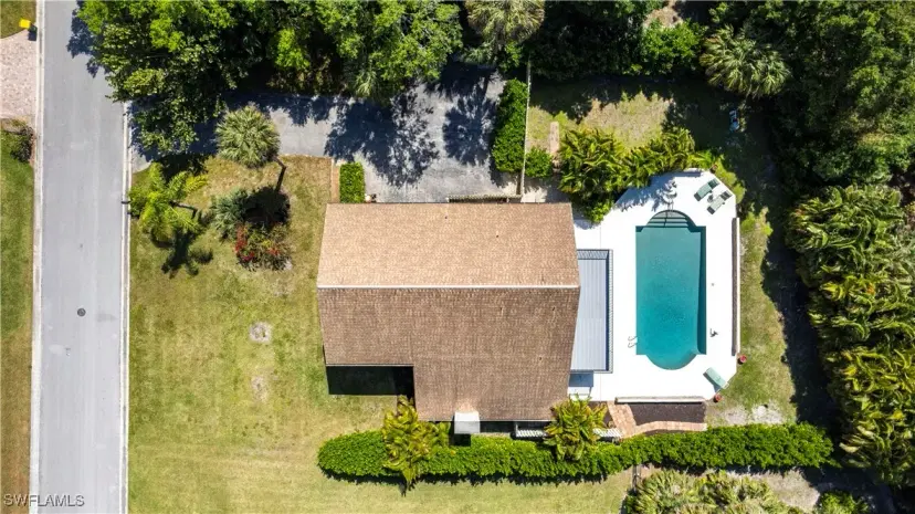 Picture of 183 Old Tamiami Trl, Naples FL 34110