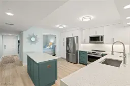 Picture of 9435 Sunset Harbor Ln 222, Fort Myers, FL 33919