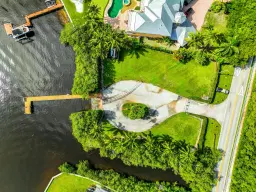 Picture of 6000 Eagles Nest Drive, Jupiter, FL 33458