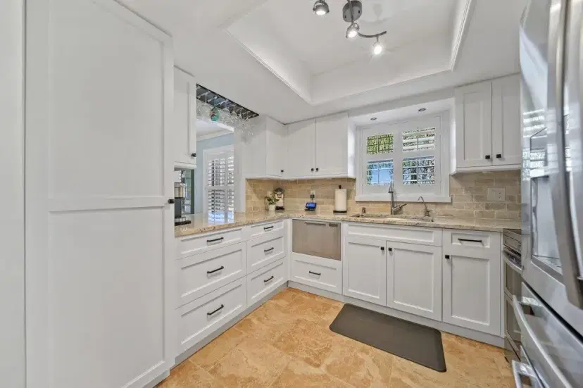 Picture of 671 SW South River Drive 106, Stuart FL 34997