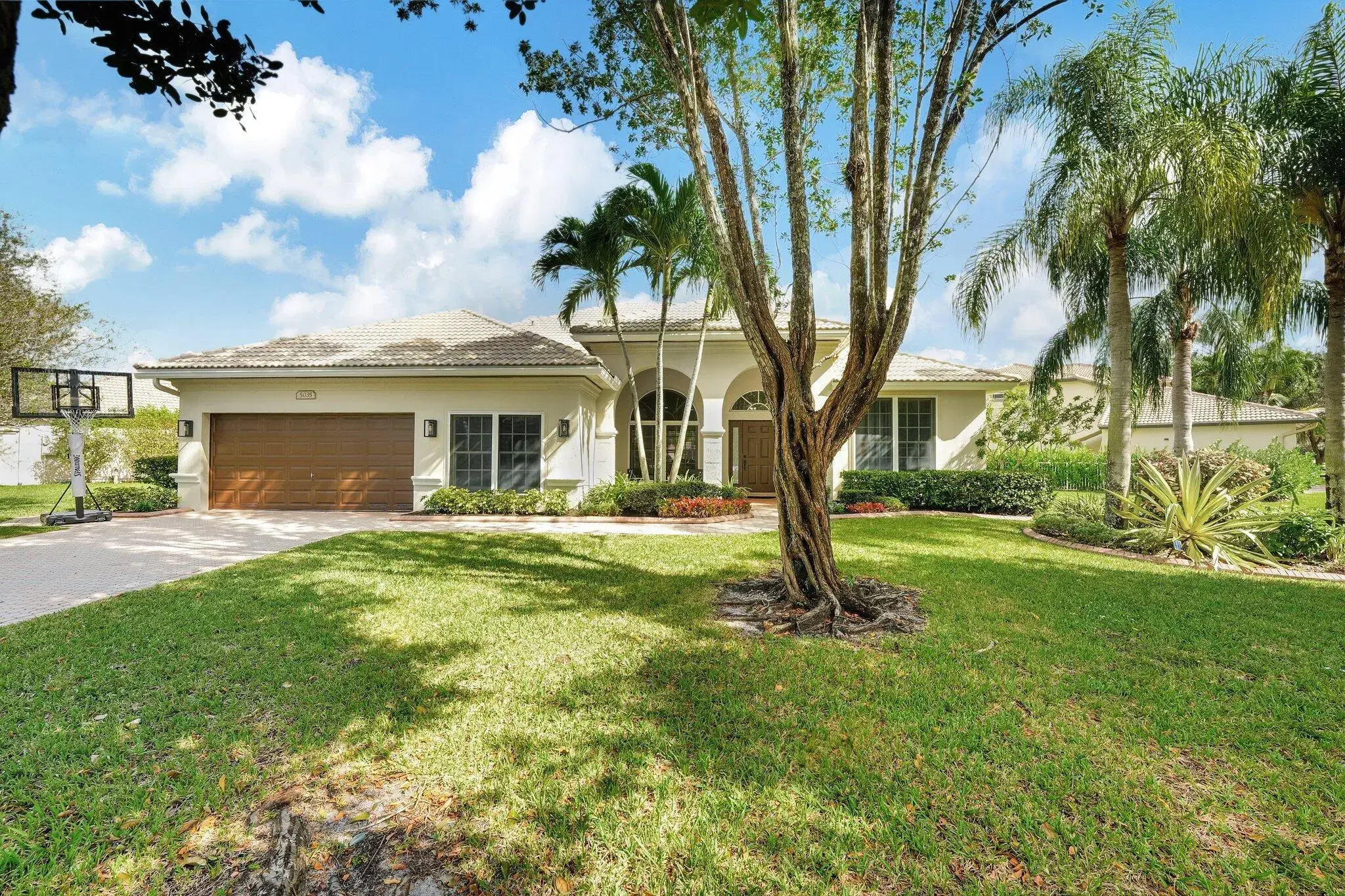 Picture of 5035 NW 57Th Way, Coral Springs, FL 33067