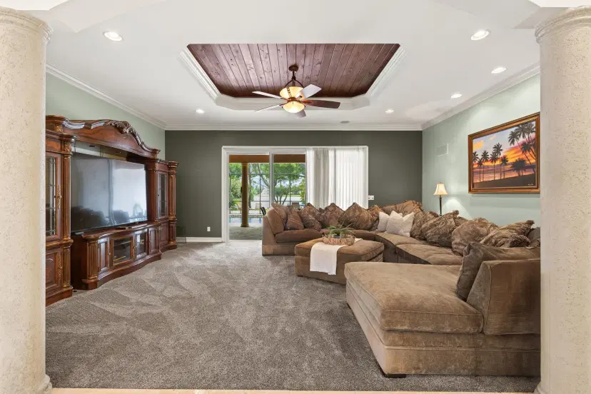 Picture of 265 Westwood Circle E, West Palm Beach FL 33411