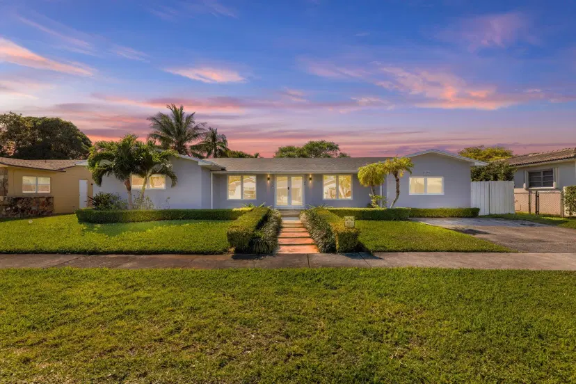 Picture of 21310 NE 19Th Avenue, Miami FL 33179