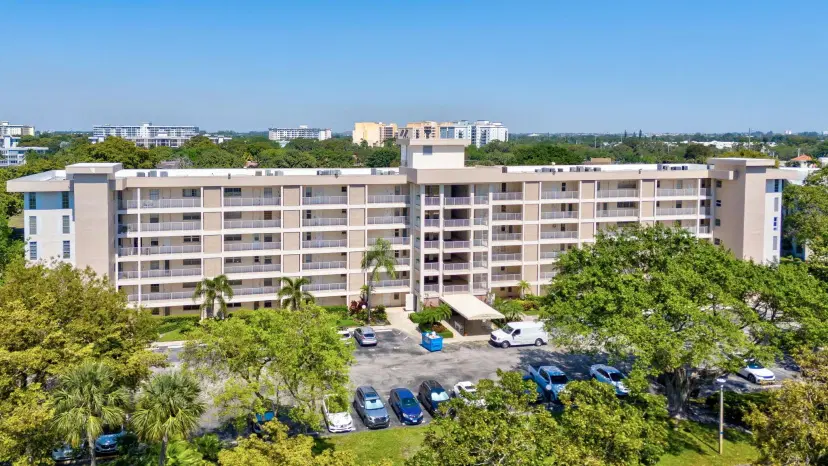 Picture of 2651 S Course Drive 202, Pompano Beach FL 33069