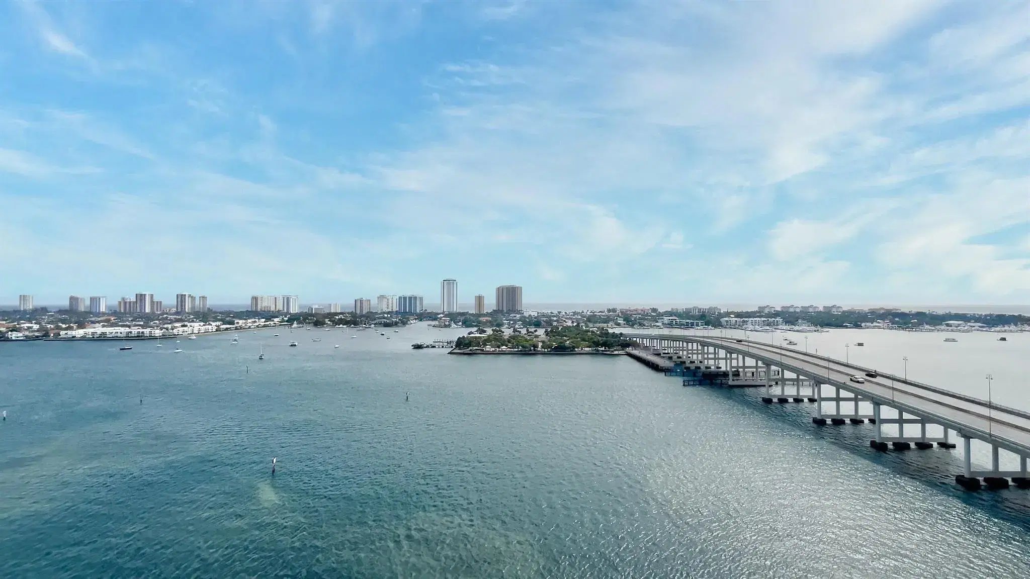 Picture of 2640 Lake Shore Drive 1710, Riviera Beach, FL 33404