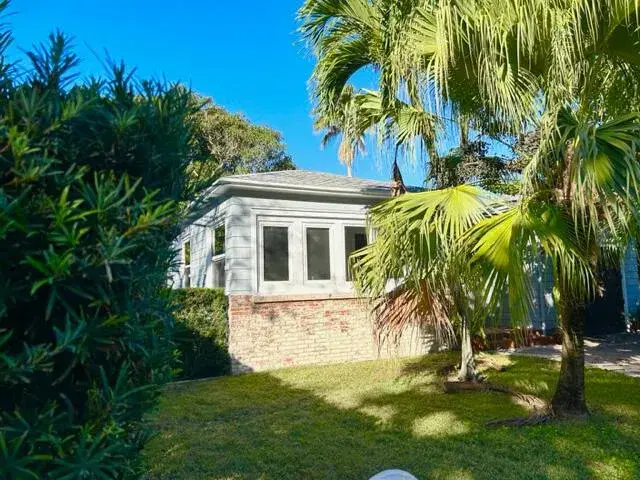 Picture of 421 N Ocean Breeze, Lake Worth Beach FL 33460